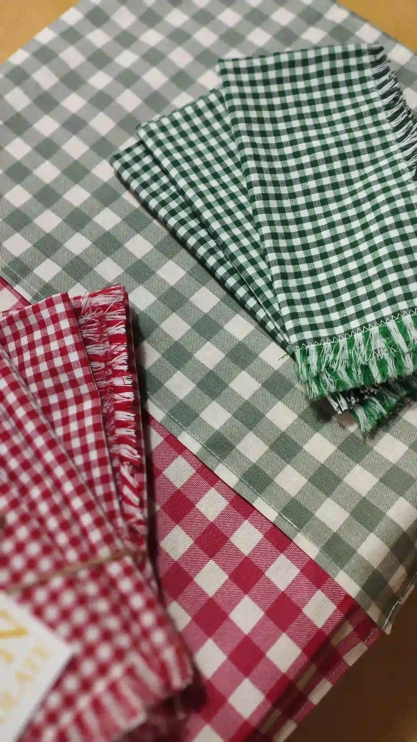 SERVILLETA VICHY CON FLECOS - Imagen 3