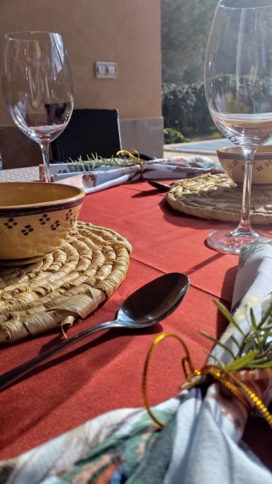 Mantel de cuadros. 100% algodón con camino de loneta Burdeos. Se venden por separado